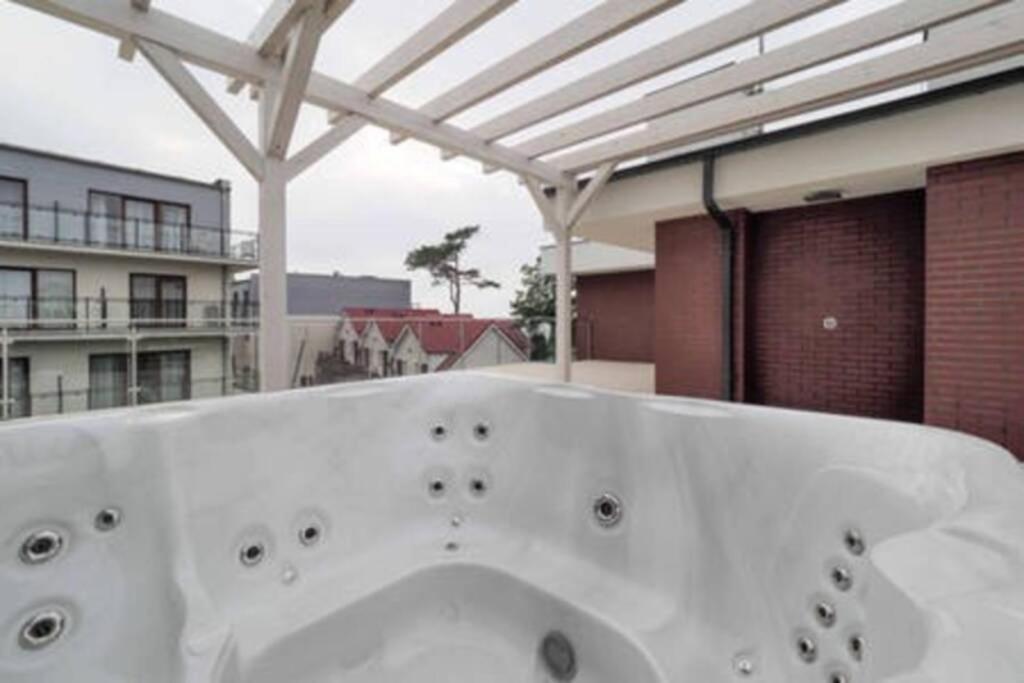 Apartament Przy Plazy Rewal - 1St Line Apartment Экстерьер фото